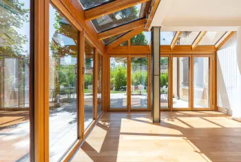 Une extension en bois et aluminium